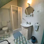 Apartment Gyoengyoes Apartman, Kenyelem 5 Percre A Termaltol *
